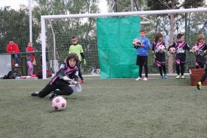 Pedo Abellán realizando entrenamiento específico de porteros en nuestra Escuela.